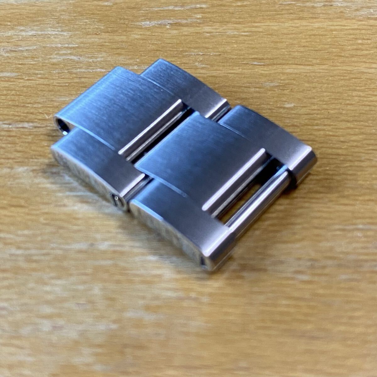 【希少必見】ロレックス ブレスコマ、サブマリーナー、エクスプローラ 、シードゥエラー Rolex 2コマ ① 美品拍卖