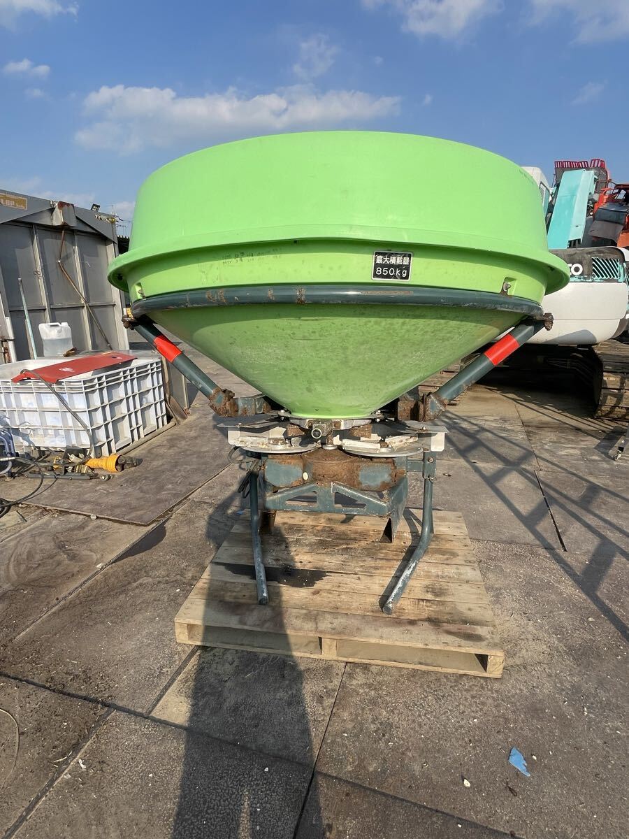 スターブロードキャスター 肥料散布機 MBC452 油圧式 Lヒッチ 最大積載量850Kg 栃木発拍卖