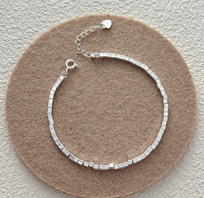 キューブ ビーズ ブレスレット シルバー925 銀 スクエア 四角 キラキラ 喜平拍卖