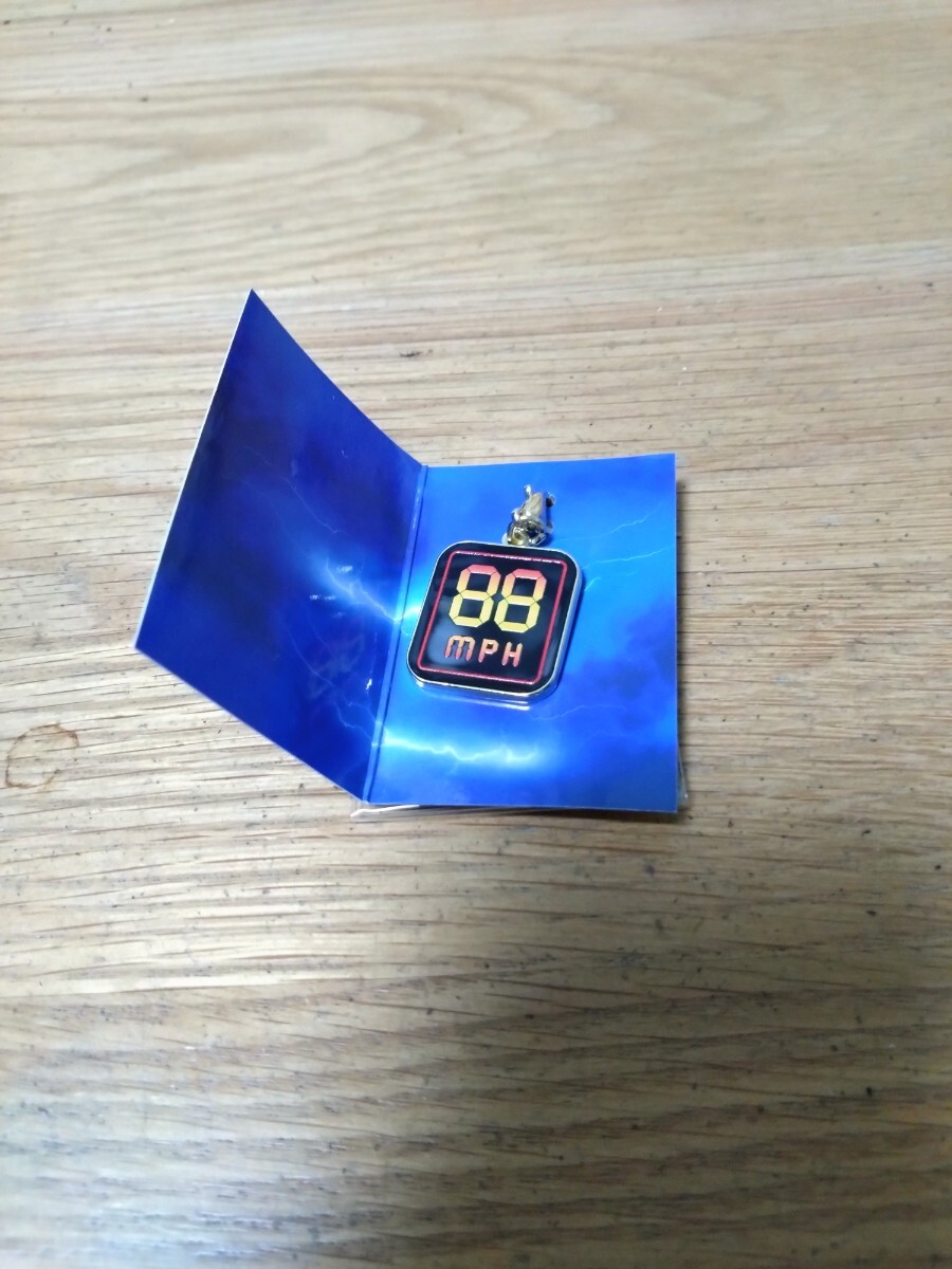 ■■送料込み■■ 劇団四季 バック・トゥ・ザ・フューチャーBTTF シークレットチャーム ■即決■■5拍卖