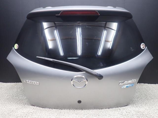 デミオ DBA-DEJFS バックドアASSY 38P D0YG-62-02XA拍卖