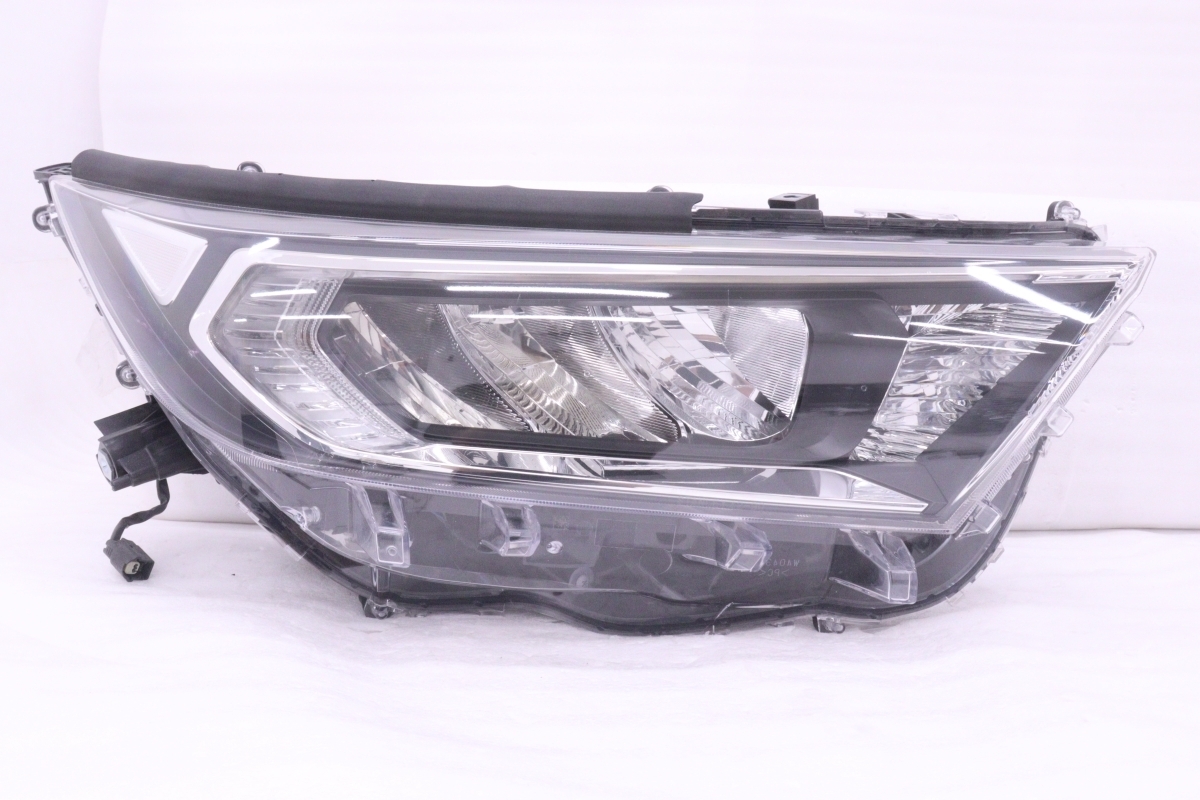 58-1665★前期 LED MXAA52 RAV4★右ヘッドライト STANLEY 42-90 ユニット ブラック 純正★トヨタ ジャンク (KK)拍卖