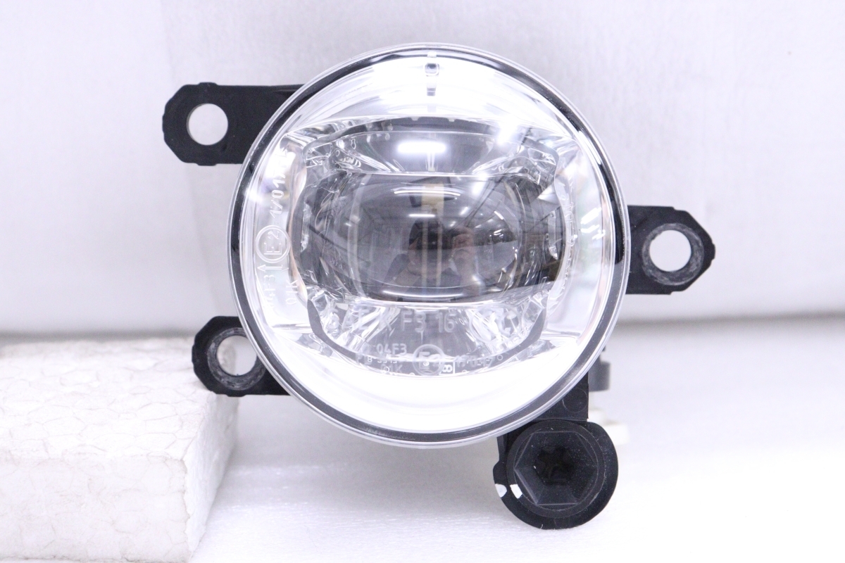 59-255★美品★LED LA650S タント★左フォグランプ 81220-B5030 ASSY 純正★ダイハツ (UK)拍卖