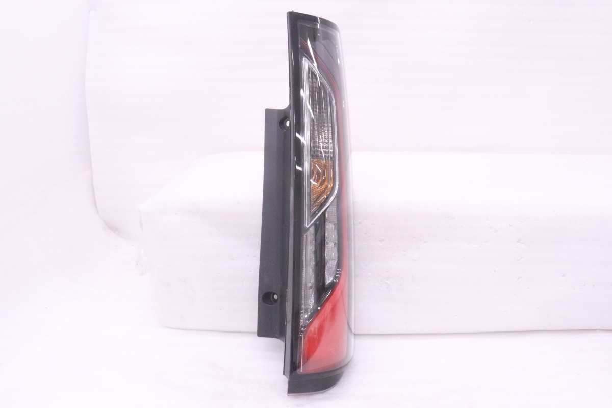 58-1324★美品★LED RP3 ステップワゴンスパーダ★右テールライト STANLEY W1890 打刻:J1 ASSY 純正★ホンダ (KK)拍卖