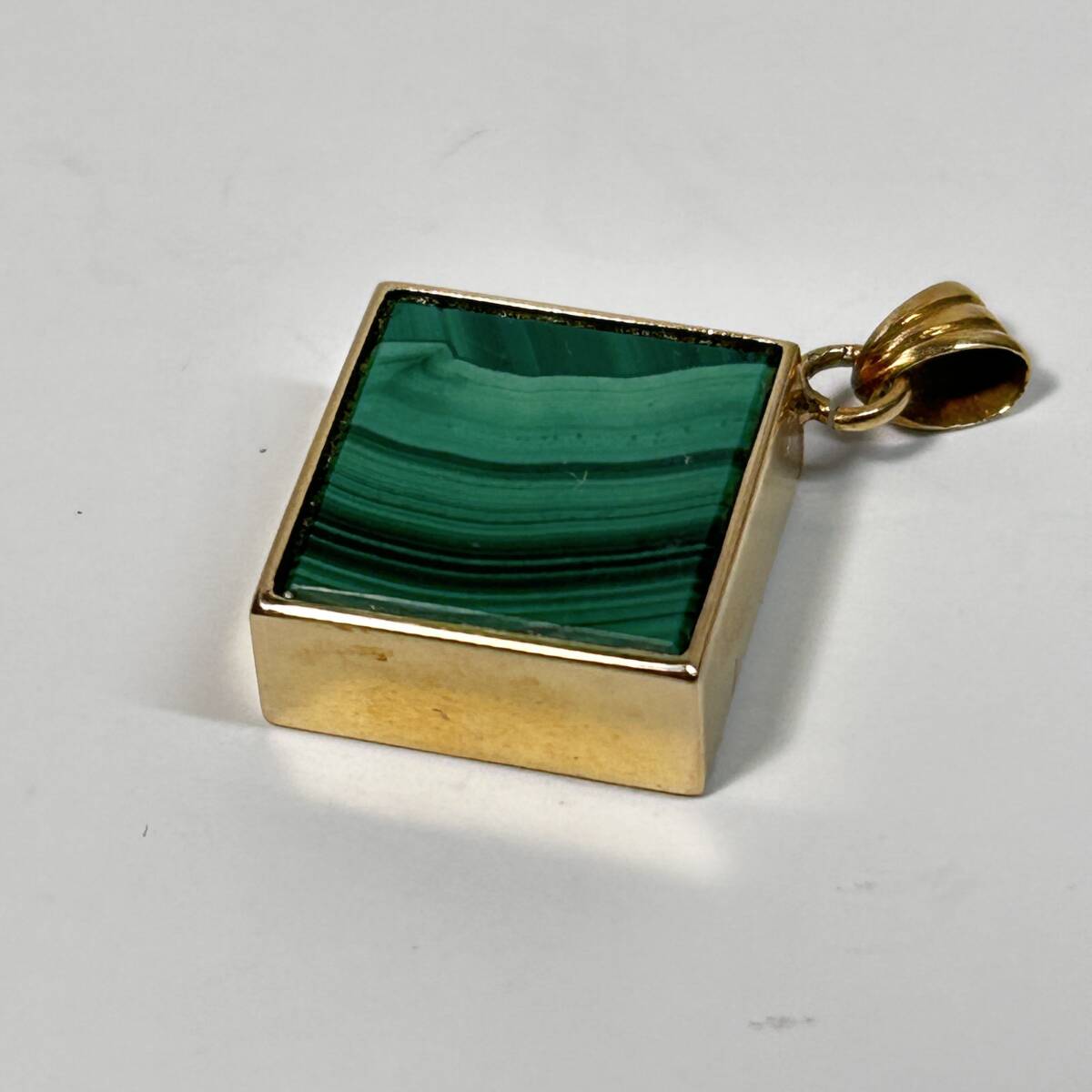 K18 刻印有り 18金金具使用 縞瑪瑙 の ペンダントトップ 4.4g 金具に擦れ有るも状態そんなに悪くない 拍卖