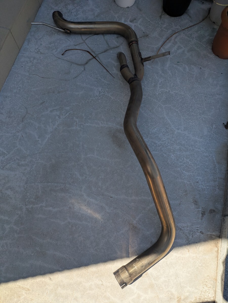 メガーヌ3RS dzf4r キャロル RSM レーシングマフラー 中古拍卖