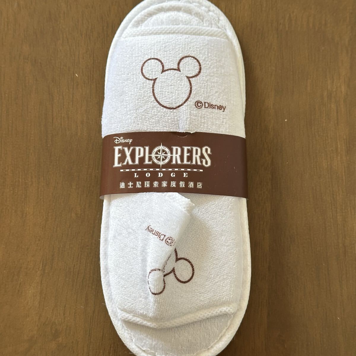 香港ディズニー エクスプローラーズロッジ スリッパ 子供用 海外パーク 海外ディズニー ディズニーランド ミッキー 機内 使い捨て 新品拍卖