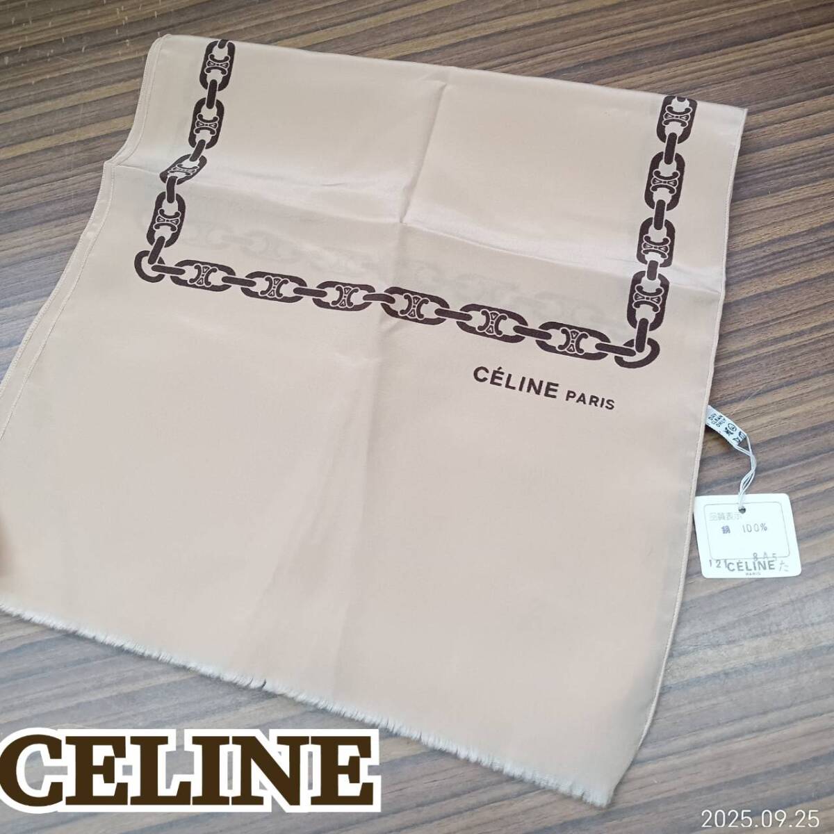 タグ付き 未使用 ◆ CELINE ◆ スカーフ トリオンフ柄 ベージュ x ブラウン ◆ セリーヌ ◆ レディース 服装小物 送料込み!拍卖