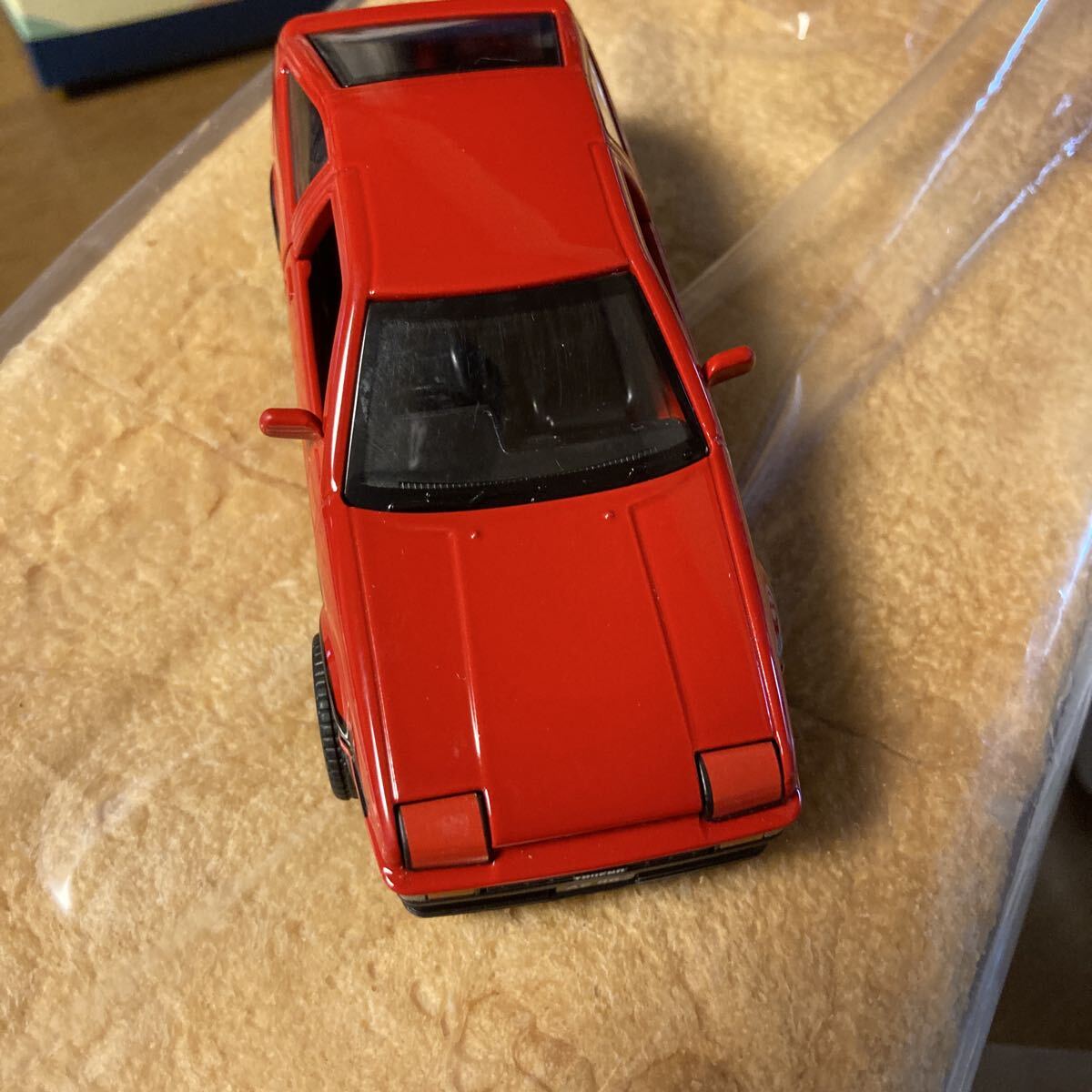 ミニカー レッド 旧車 トヨタ 86 ハチロク拍卖