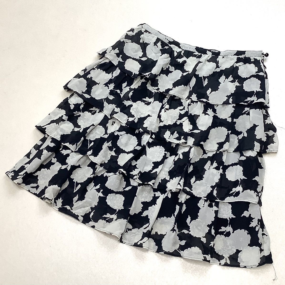【滑らかなシルク100%】美品 tomorrow land トゥモローランド 総柄 花柄 シルク ティアード スカート レディース 0サイズ ブラック グレー拍卖