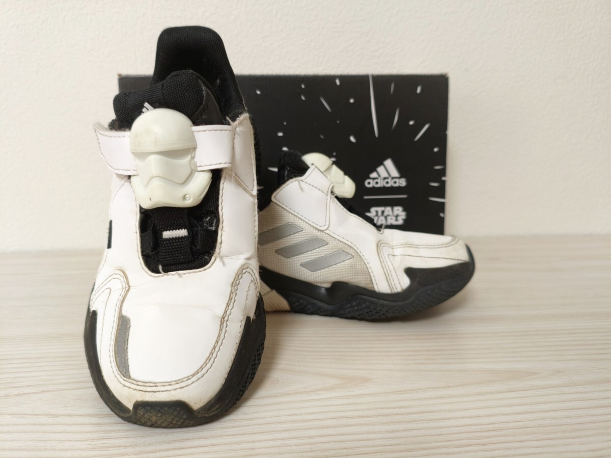 アディダス スターウォーズ キッズスニーカー 19.0cm ストームトルーパー②拍卖
