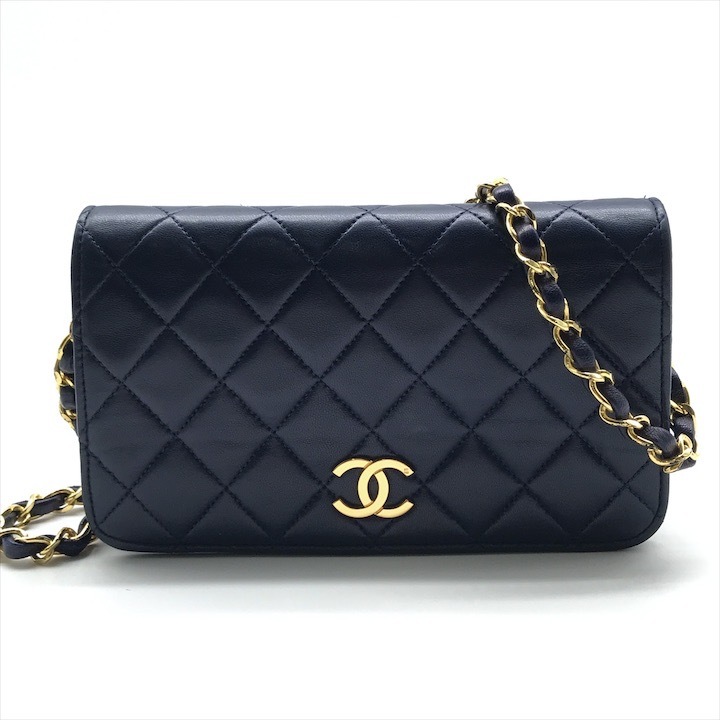 美品 CHANEL シャネル ココマーク プッシュロック ミニマトラッセ ラムスキン チェーン ショルダー バッグ ネイビー ブランド a9881拍卖