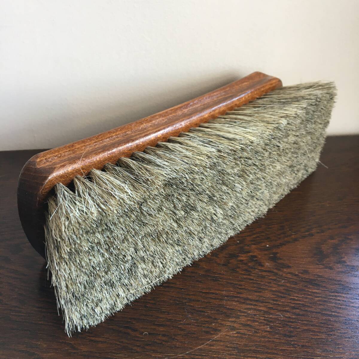 ● 送料¥440 ● 馬毛 ジャーマンブラシ #1 COLUMBUS コロンブス ブラッシング 馬毛ブラシ 仕上げ用 ホコリ落とし ドイツ (新品)(正規品)拍卖