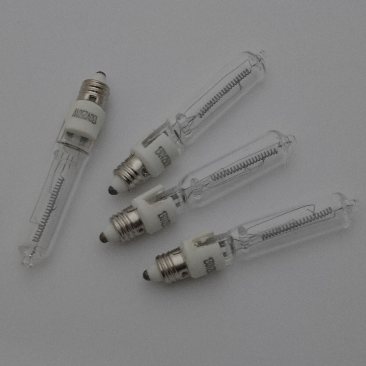 E11・モデリングランプ・ハロゲンランプ・130V/230W(100V/200W相当)4個拍卖