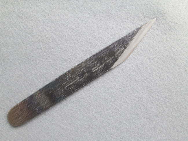 青2鋼「無銘」切出 黒打 7分拍卖