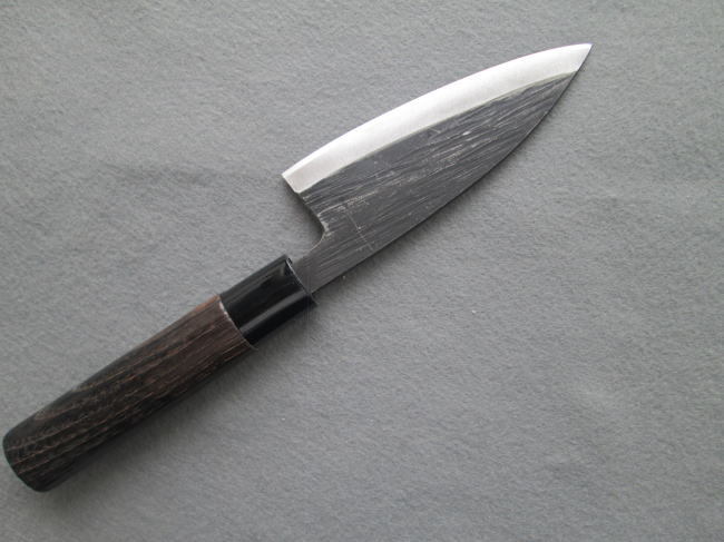 左青2鋼「無名」片刃鯵切 3.5寸焼栗柄拍卖