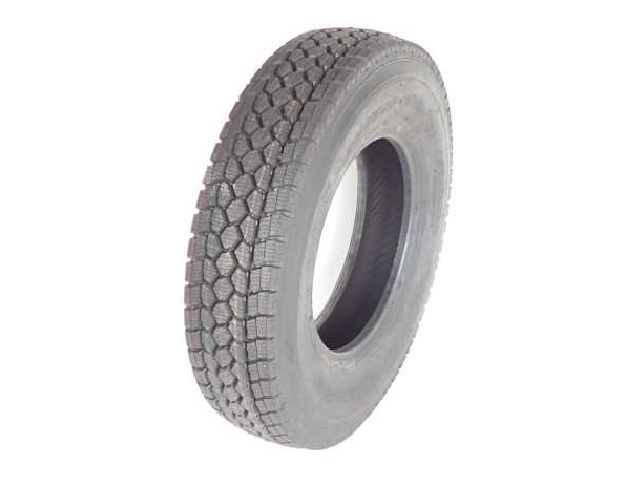 7.00R16 10PR トーヨータイヤ TOYO TIRE 冬 Hyparadial M917 未使用 1本のみ スタッドレスタイヤ 日本製 7.00/16 7.00-16拍卖