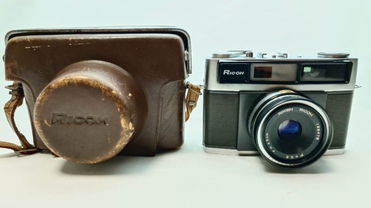 RICOH リコー 300S f4.5cm F2.8 レンジファインダー フィルムカメラ 本革ケース付拍卖