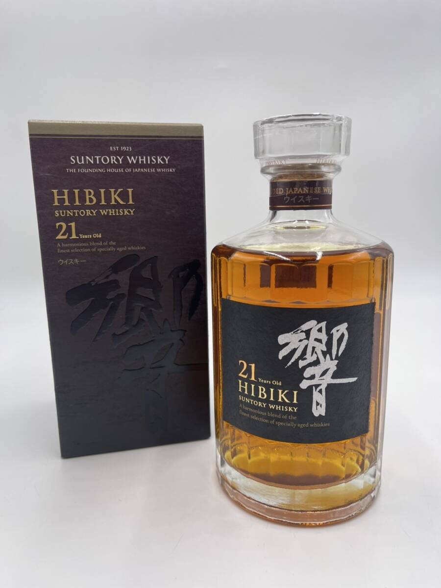 【未開栓】 SUNTORY サントリー JAPANESE WHISKY ジャパニーズ ウイスキー 響 HIBIKI 21年 43% 700ml モルトウイスキー 箱付き 黒ラベル拍卖