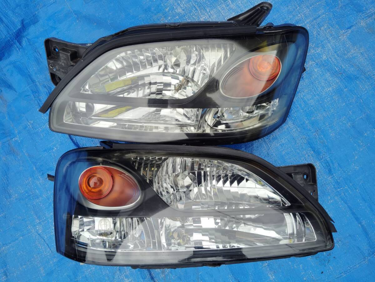 サバル レガシィ B4 セダン BE5 後期型 ヘッドライト拍卖