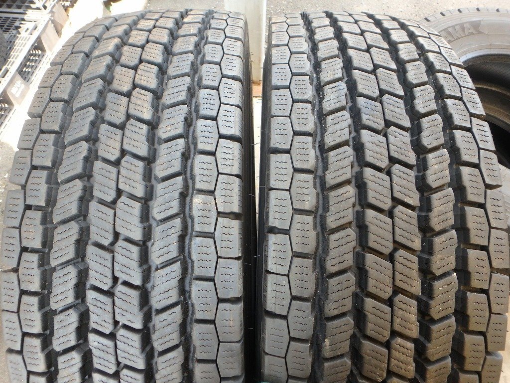 N327 2024年製 約8.5-9分山 送料無料【295/80R22.5 153/150】ヨコハマ 904W スタッドレス 2本 約19.5-20.5mm拍卖