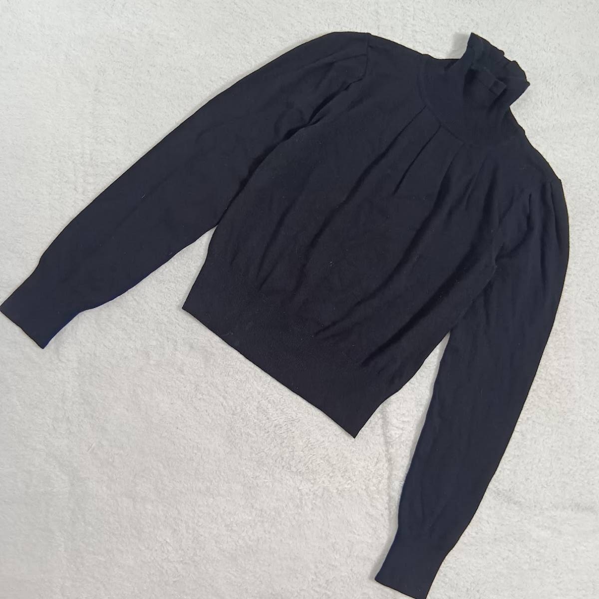 フリルハイネック デザインニット トップス ブラック ★1000 拍卖