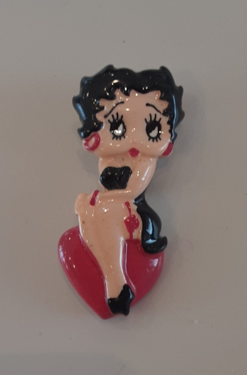 ベティ・ブープ バッジ 飾り コレクション 雑貨 バッチ レトロ ビンテージ拍卖