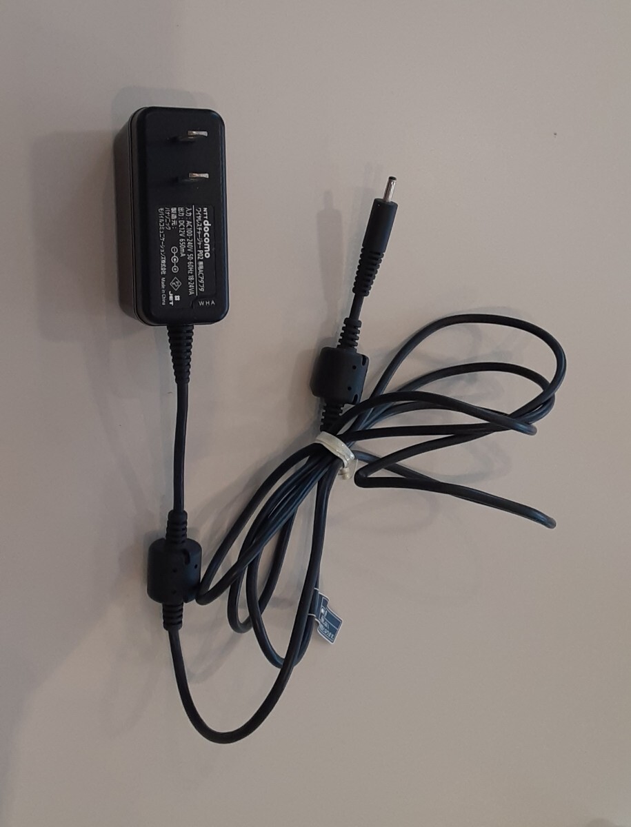 NTT ドコモ ワイヤレス チャージャー P02 用 ACアダプタ Panasonic 電源 コード docomo AC アダプター ケーブル パナソニック拍卖