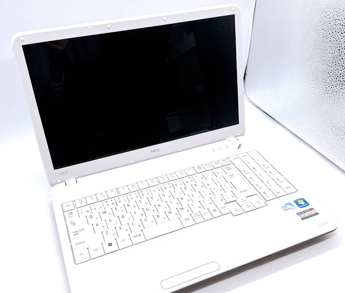 【21691】NEC ノートパソコン LaVie スノーホワイト White パーソナル コンピューター computer PC ノート キーボード 大画面 拍卖