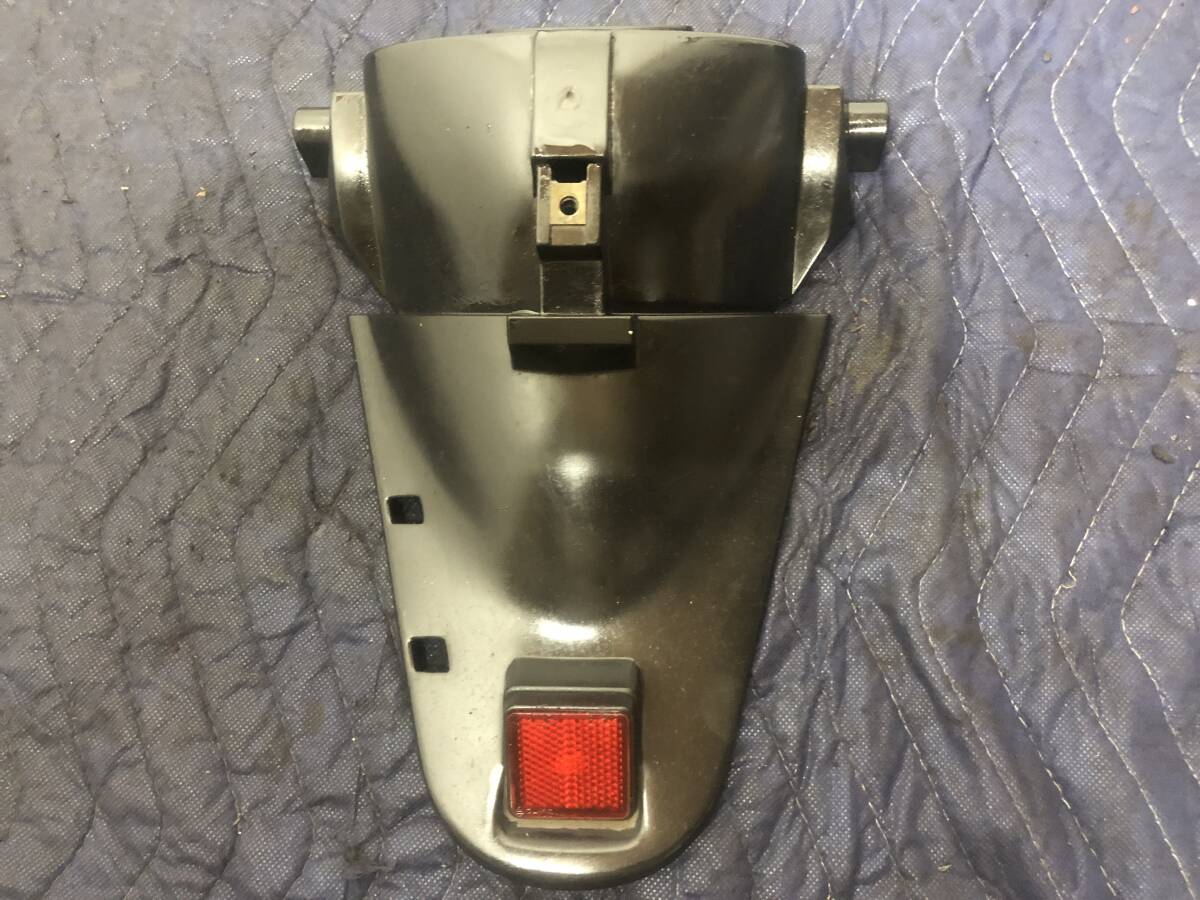 YAMAHA VINO(ビーノ) 5AU リアフェンダー 神戸発 C175-11拍卖