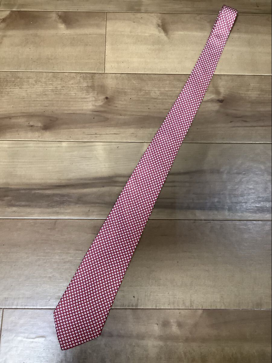 salvatore ferragamo サルバトーレフェラガモ 星柄 シルクネクタイ レッド ハイブランド メンズ 中古 イタリア製拍卖