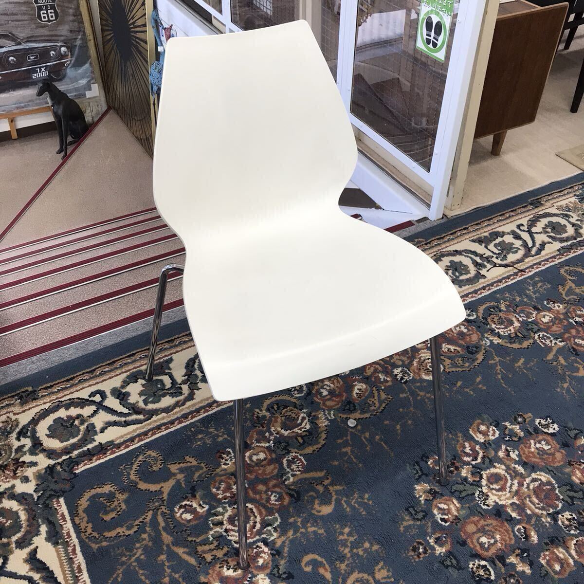 現状品 Kartell カルテル MAUI マウイチェア スタッキングチェア ヴィコ・マジストレッティ ホワイト 305拍卖