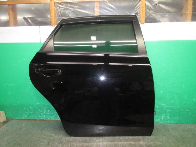 ☆ トヨタ プリウスα DAA-ZVW41W 純正 右 リアドア 67003-47180 (J-1-1) ☆拍卖