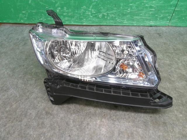 フリードスパイク DAA-GP3 右ヘッドランプASSY ハイブリッド ジャストセレクション 5人 33101-SFM-N71拍卖