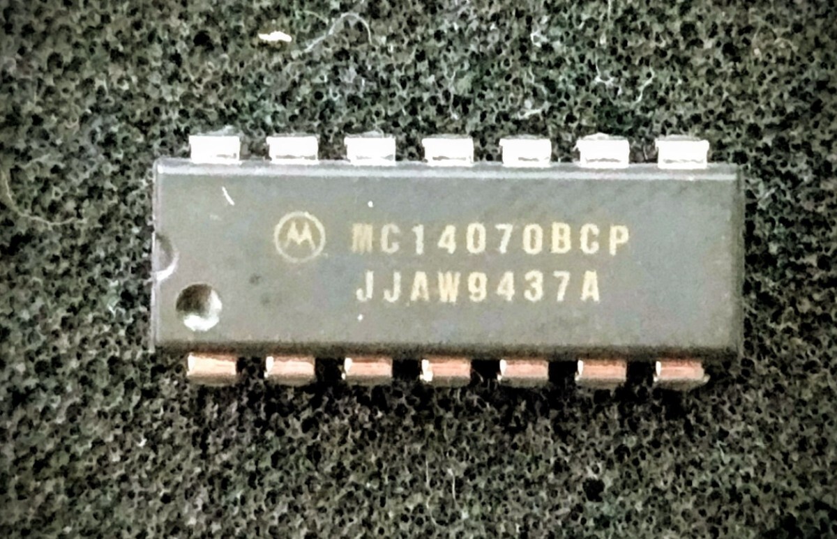 MC14070BCP モトローラ製 CMOS IC 拍卖