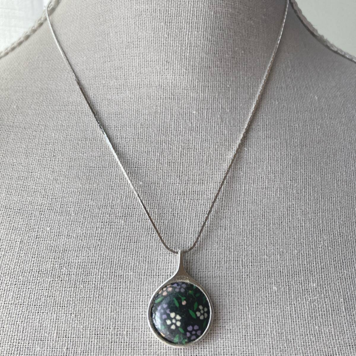 ヴィンテージネックレス ショート 小花 和風 シルバートーン☆vintage jewelry accessories F0051拍卖