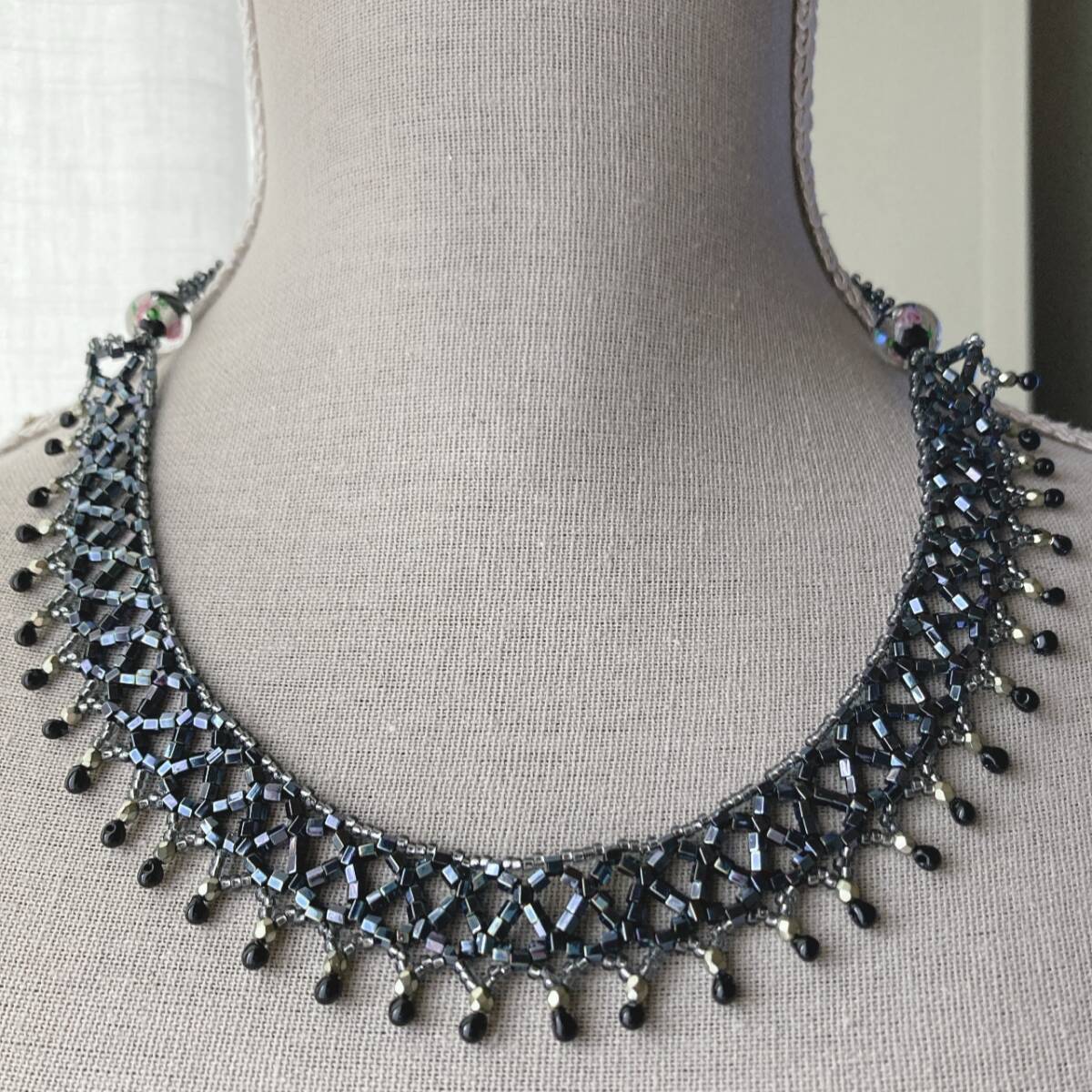 ネックレス ショート ビーズレース ブラック ゴシック 編みネックレス☆vintage jewelry accessories F0105拍卖