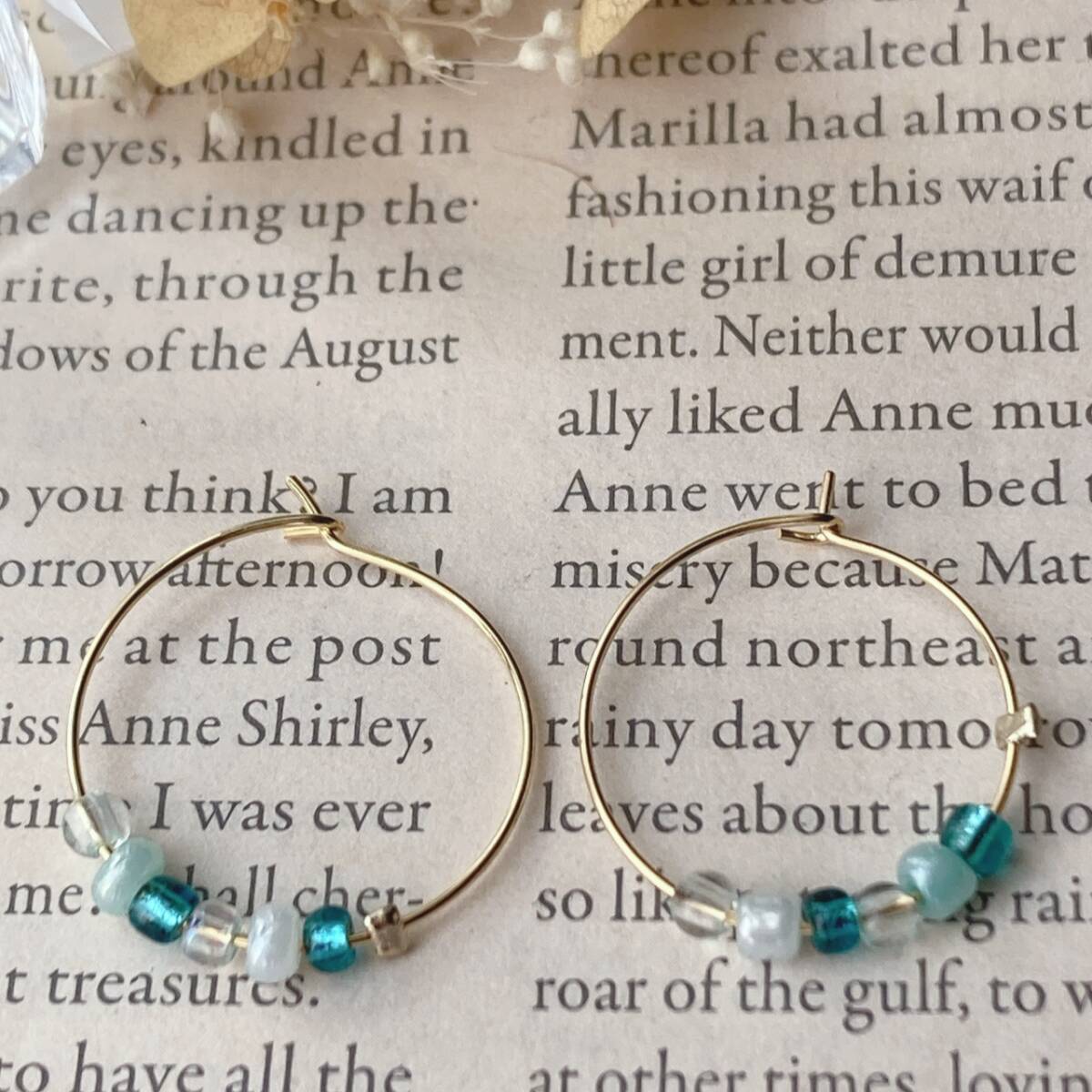 フープピアス ビーズ ターコイズ ゴールドトーン 未使用品☆vintage jewelry accessories F0143拍卖