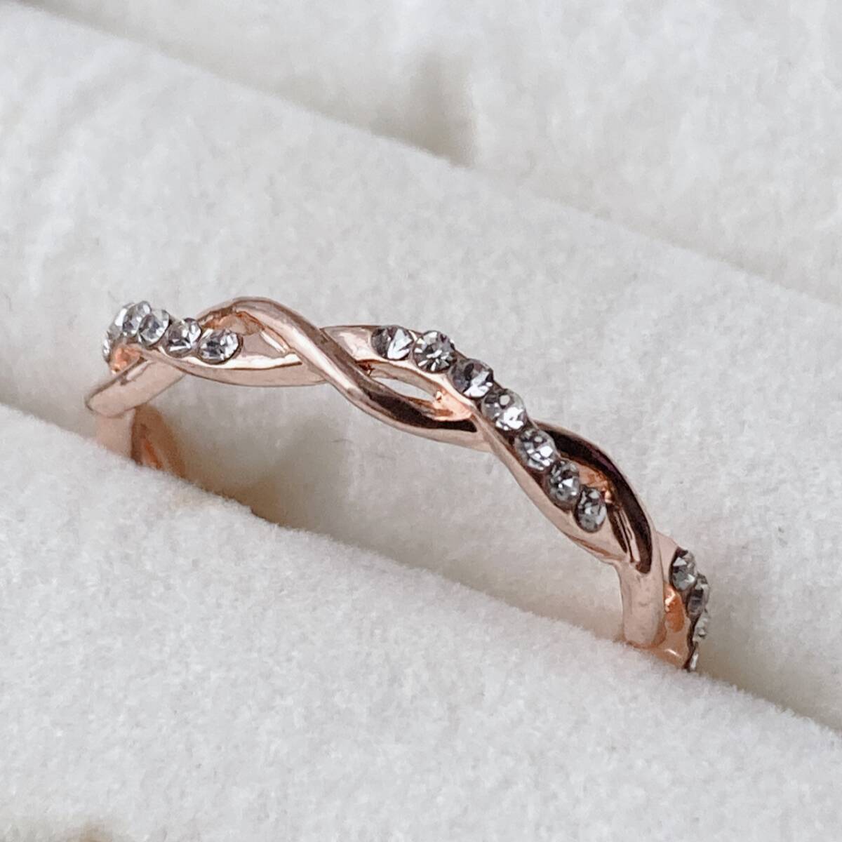 リング 16号 ピンクゴールド ツイスト ラインストーン 美品☆vintage jewelry accessories F0172拍卖