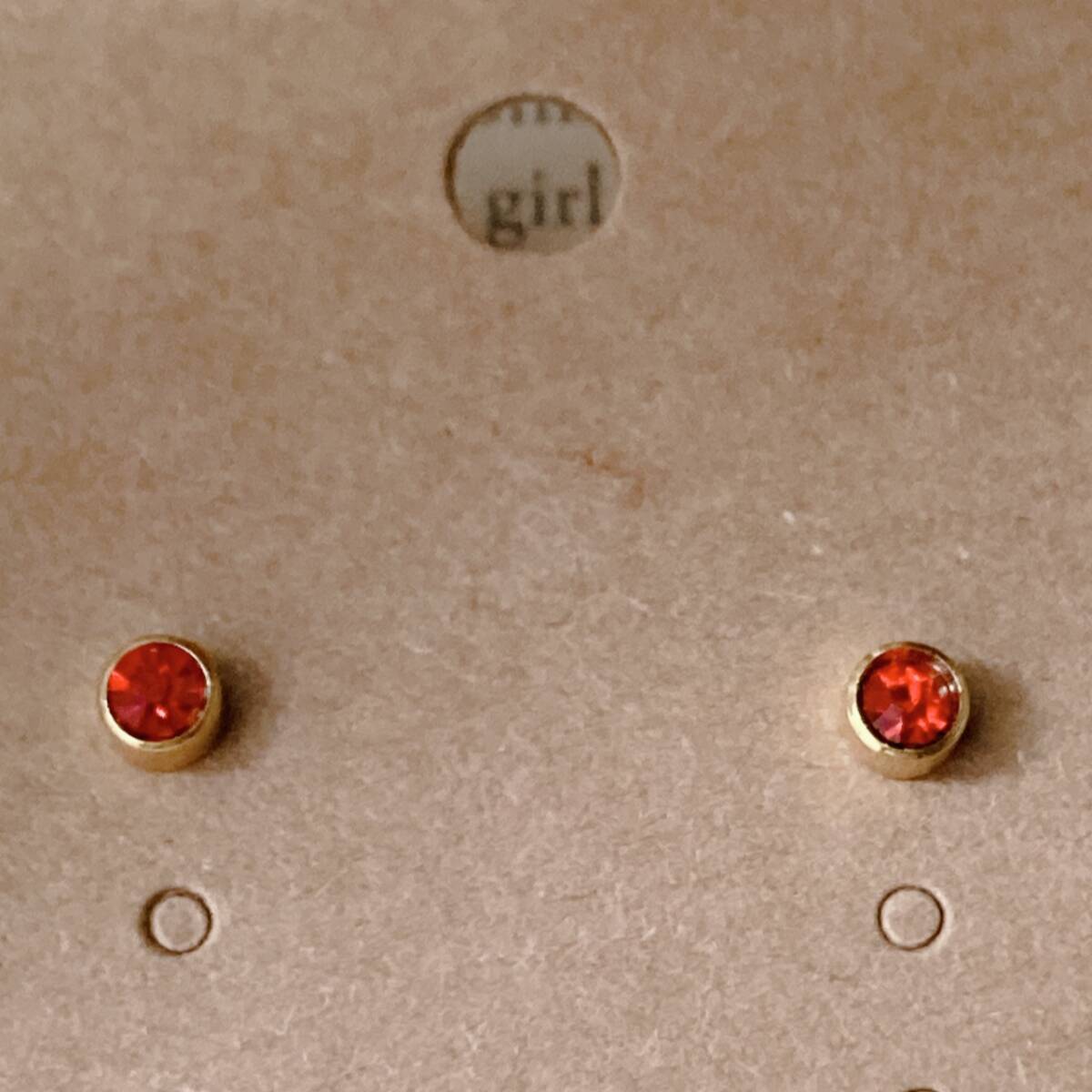 ピアス レッドストーン 3mm ゴールドトーン 小さなピアス 一粒 美品☆vintage jewelry accessories F0227拍卖