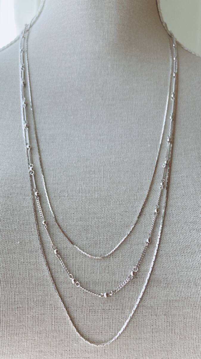 チェーンネックレス 3連 シルバートーン 細目チェーン トリプル 美品 軽量☆vintage jewelry accessories F0047拍卖