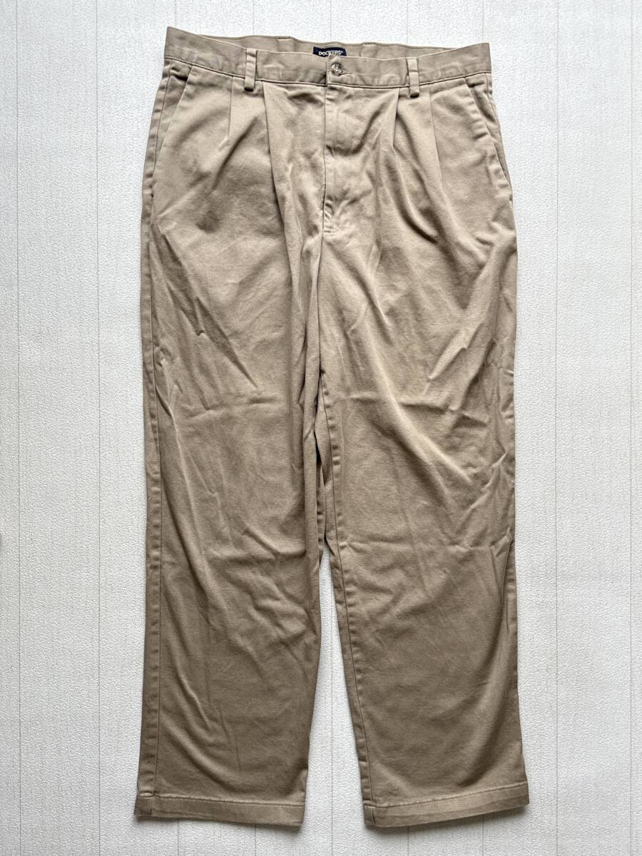 ☆送料無料☆ DOCKERS ドッカーズ USA直輸入 古着 タック入り ロングパンツ トラウザー チノパン メンズ 36 カーキ ボトムス 中古 即決拍卖