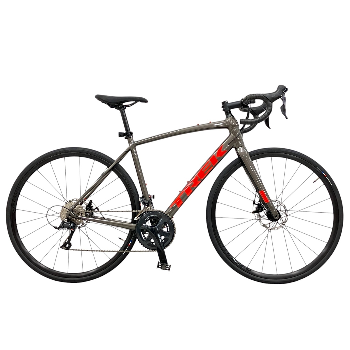 【店頭受取限定】TREK DOMANE AL3 ロードバイク 54サイズ SHIMANO SORA 自転車 トレック 中古 良好 直O10382596拍卖