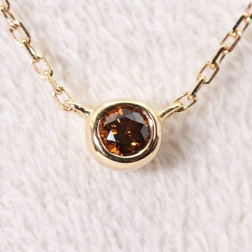 美品 アガット K18 カラーダイヤモンド ネックレス/24-4362拍卖