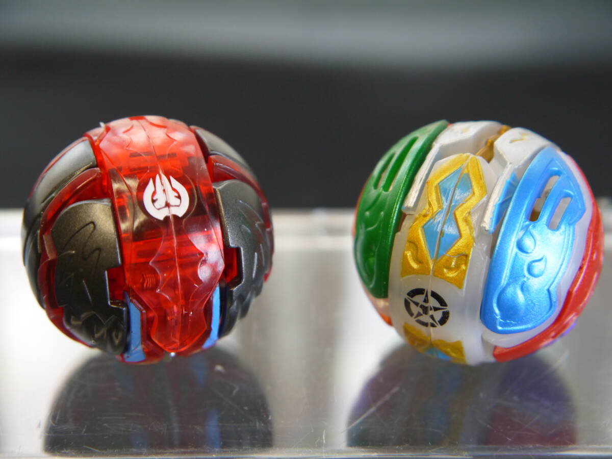 ☆◆美中古 おまとめ発送可♪ 爆丸 タヴァネル激闘セット 統タヴァネル虹クリアVer. 覇タヴァネル炎獄クリアVer. 2個セット◆☆拍卖