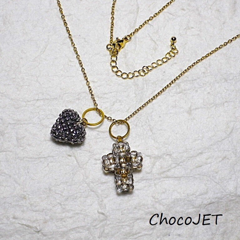 チェコビーズ ミニハート&クロスネックレス ゴールドベージュブラウン 金色茶色拍卖