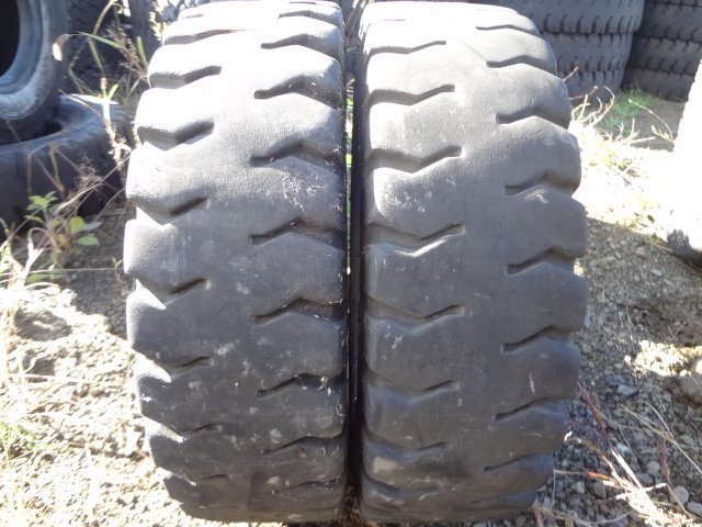 □L559 フォークリフト 夏 ブリヂストン J-LUG 5.00-8 8PR 2本 2020年製 NYLON拍卖