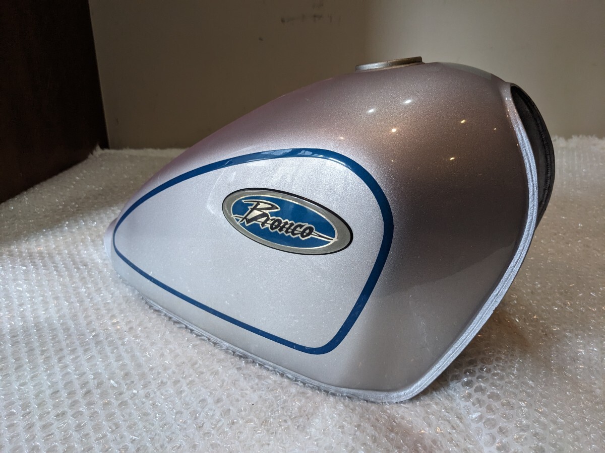 YAMAHA ブロンコ 純正ガソリンタンク シルバー拍卖