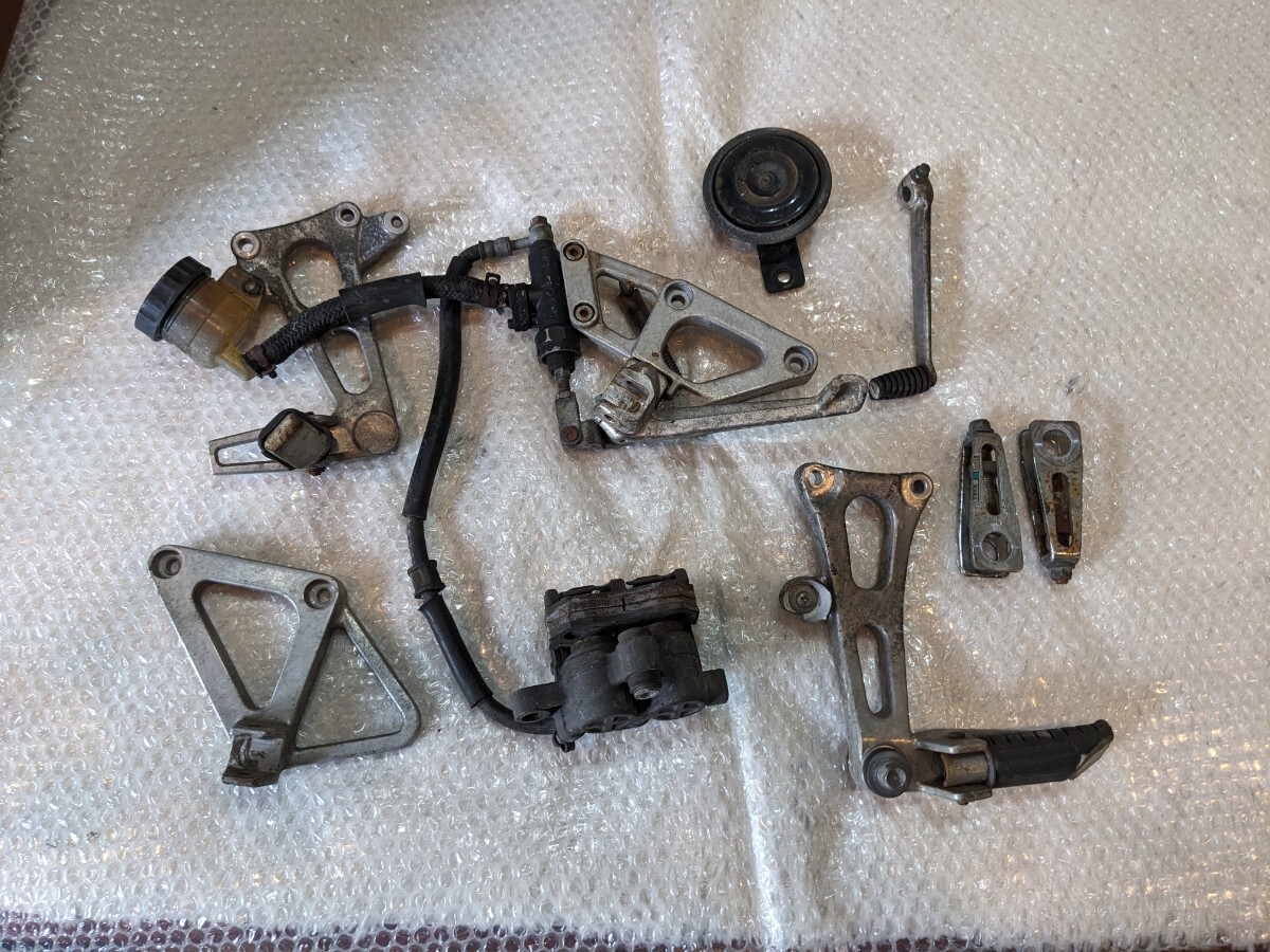 HONDA NS400R 純正リアキャリパー/ステップその他色々セット拍卖