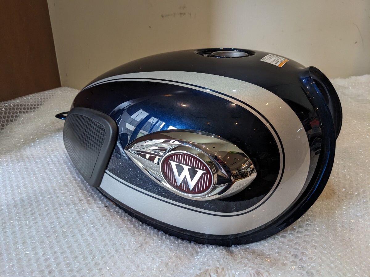 Kawasaki W800 純正 ガソリンタンク拍卖